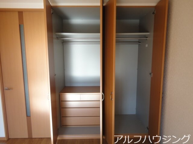 クローゼット サンクチュアリ