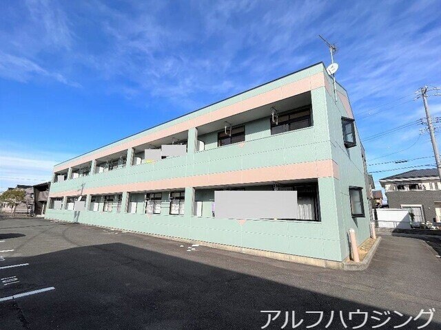 外観写真（昼） ラピュタ