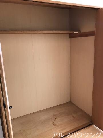 リビング収納 ラピュタ