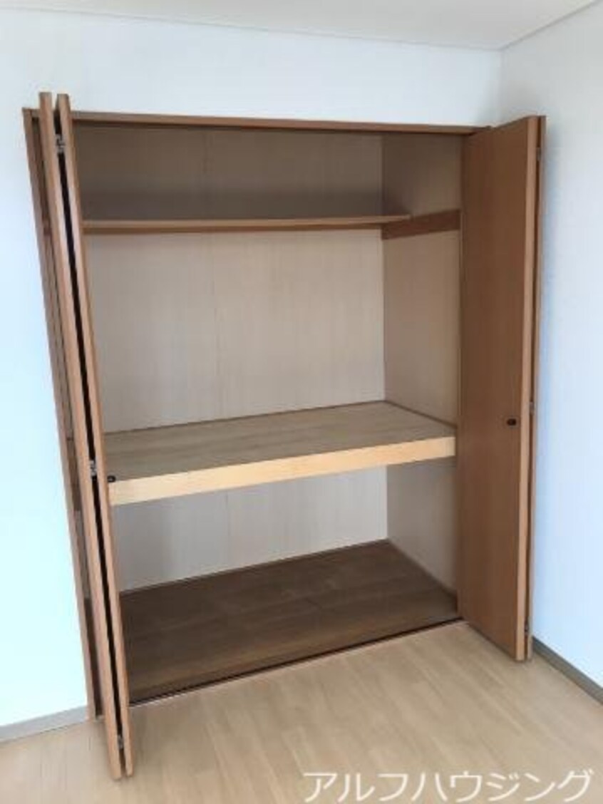 南洋室収納 ラピュタ