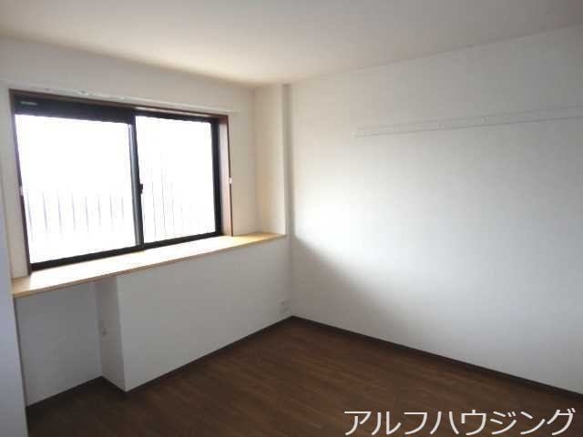 洋室２ アイディール　ホーム（Ｉｄｅｌ　Ｈｏｒｍ）