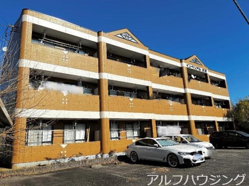 外観写真（昼） インペリアル伏見