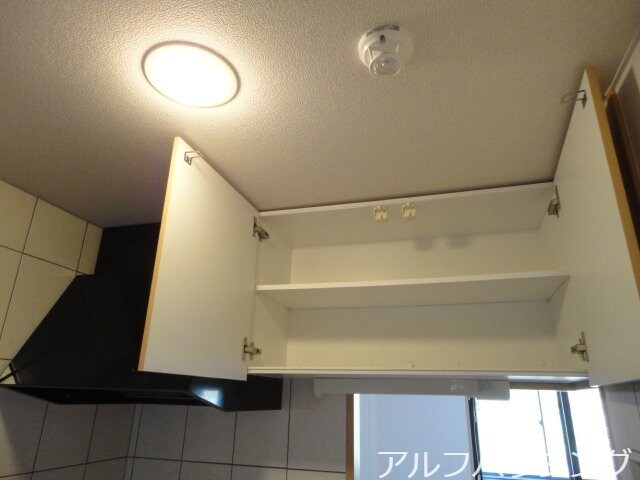 キッチン吊戸棚 サンクセラー６０５（Ｃｉｎｑ　Ｃｅｌｌｉｅｒ　６０５）