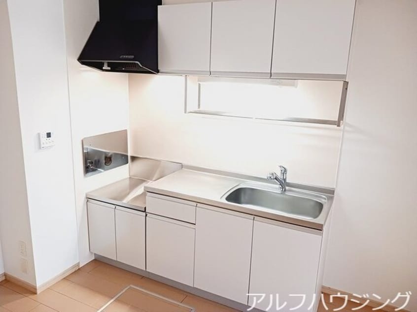  シャン　プリュネル