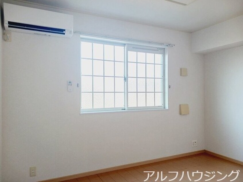  シャン　プリュネル