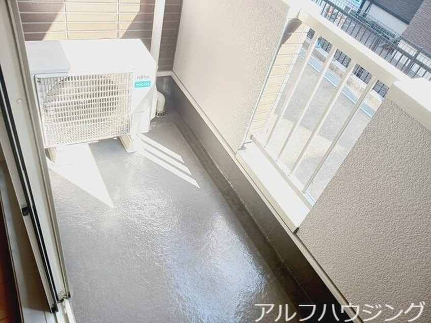  シャン　プリュネル