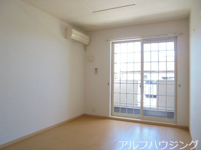  シャン　プリュネル