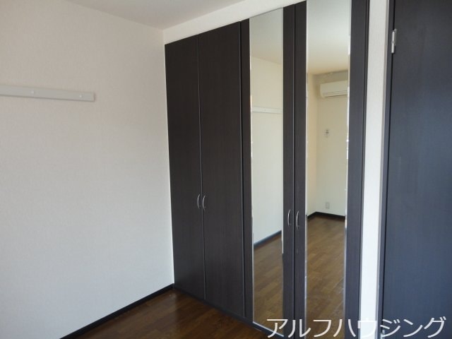 クローゼット2 ハイムチアーズ