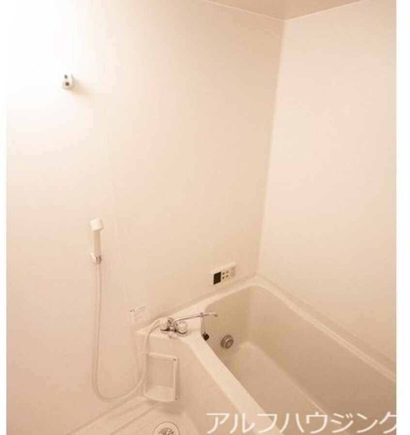  ハートフルマンションＫＡＷＡＢＥ