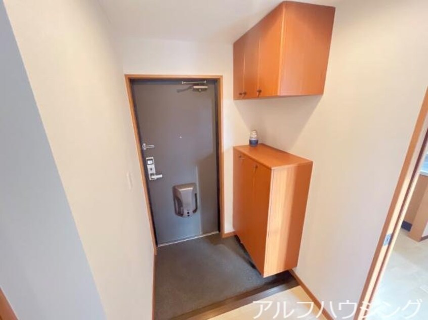 玄関 ファミール