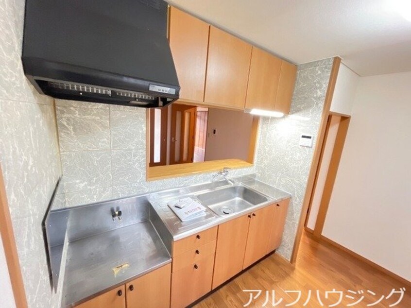  ラバーズハイム弐番館