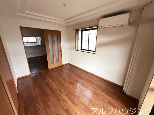  ラバーズハイム弐番館