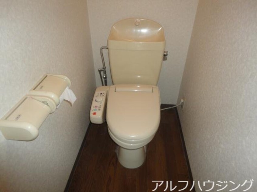 トイレ ラフィネ上恵土