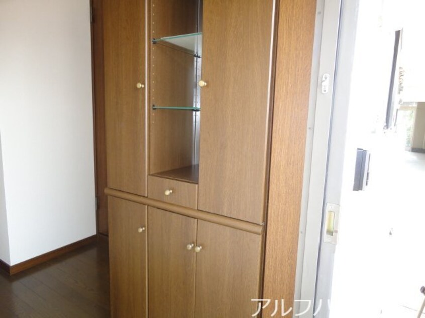 玄関収納 ロイヤルリバー９８