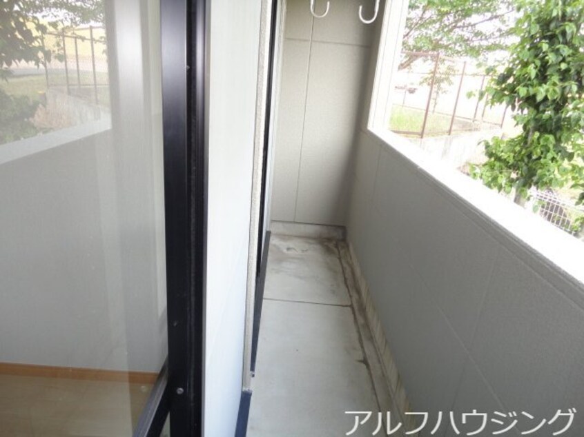 ベランダ ロイヤルリバー９８