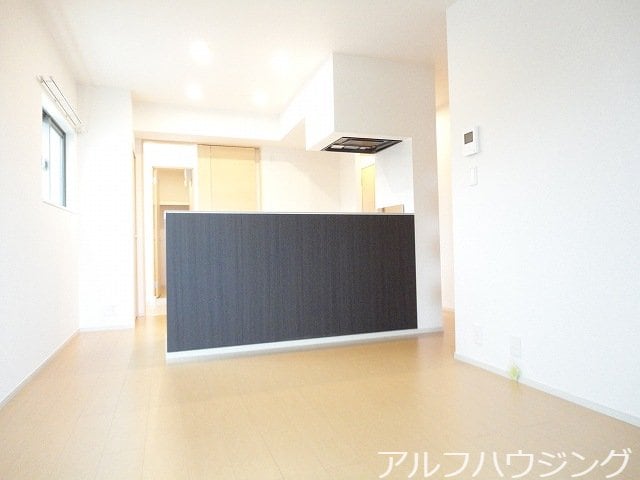  ヴィア　ヴィトーリア