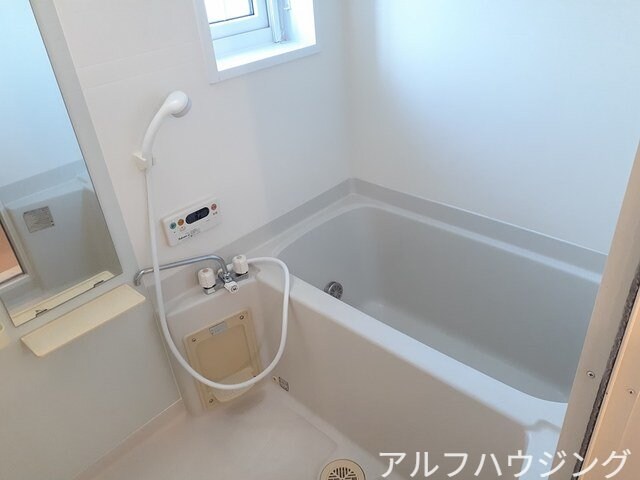  リバーサイド・ビラＢ