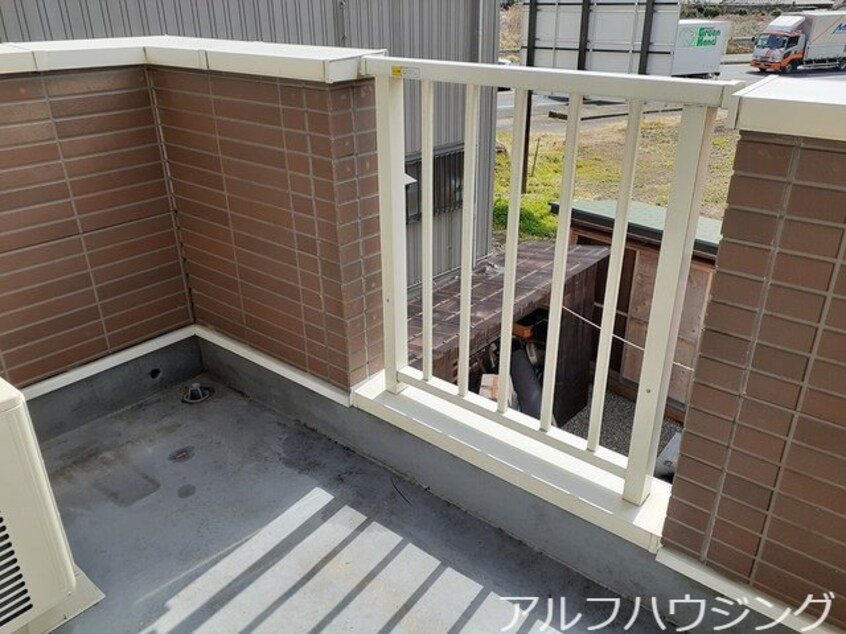  リバーサイド・ビラＢ