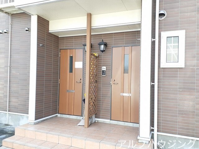  リバーサイド・ビラＢ