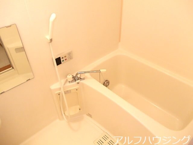  ヴィオレッタ　コートＡ