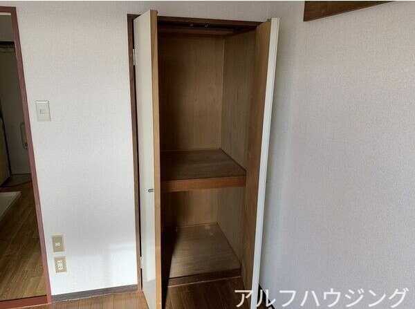 イメージ サープラスワン アネックス光