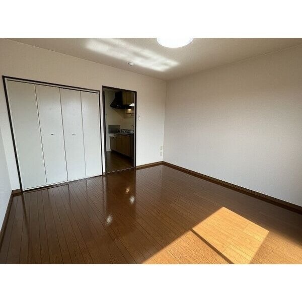  リバーサイドハイツ