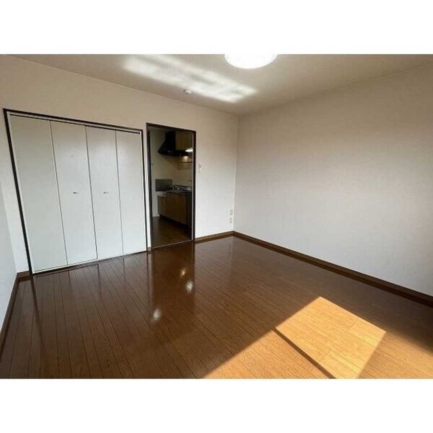  リバーサイドハイツ