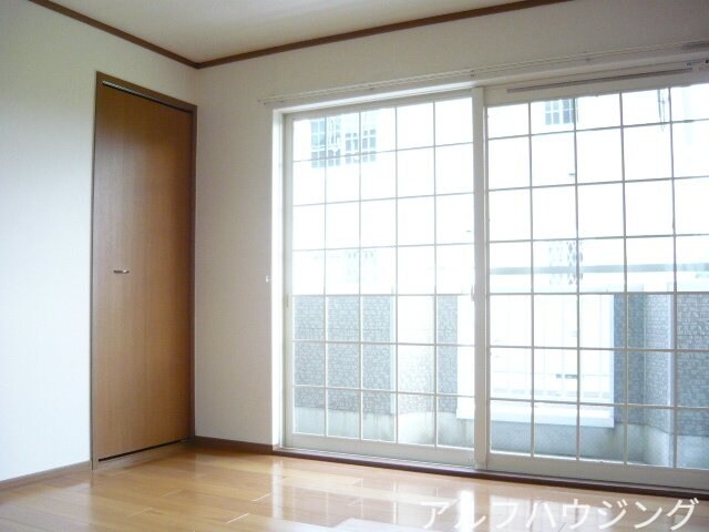  サン・ファミリーＢ