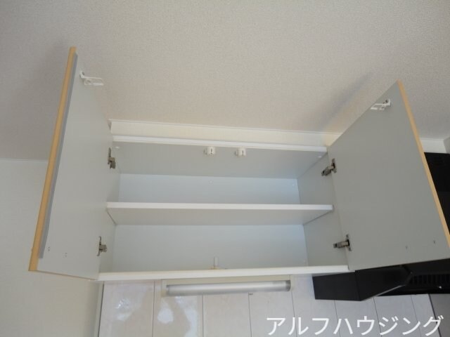 キッチン吊戸棚 メゾン　オアシスA