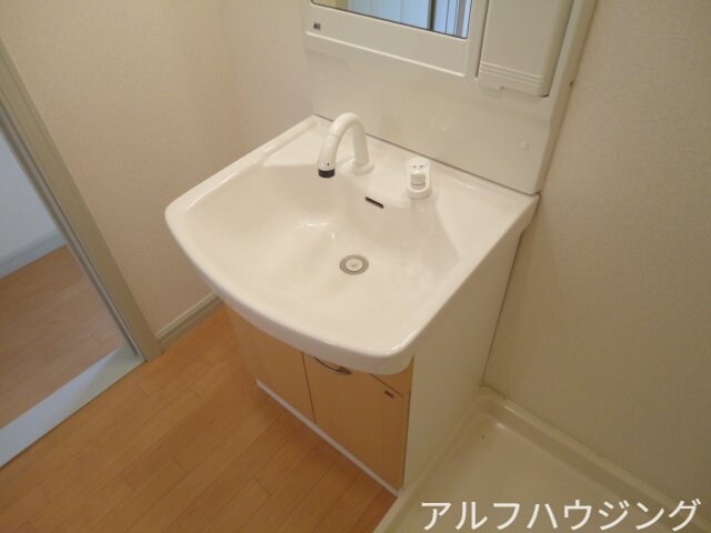 洗髪洗面化粧台 メゾン　オアシスA