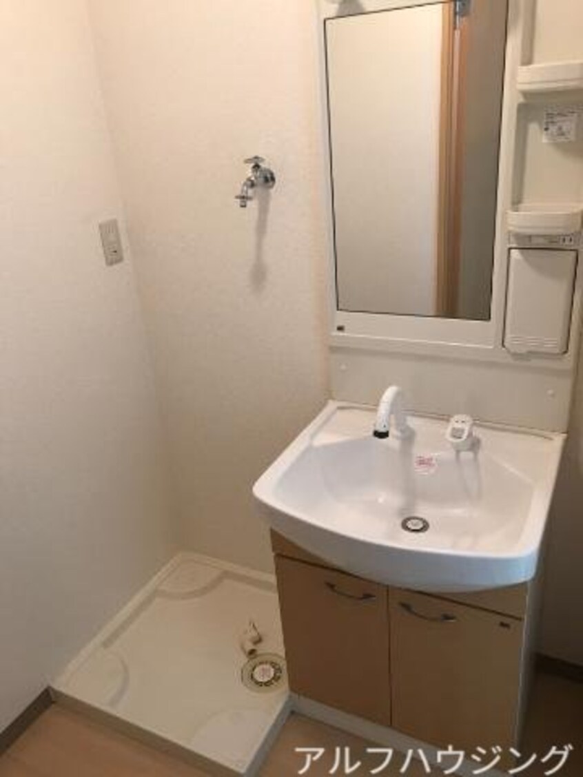 洗髪洗面化粧台 サン・フローラ 壱番館