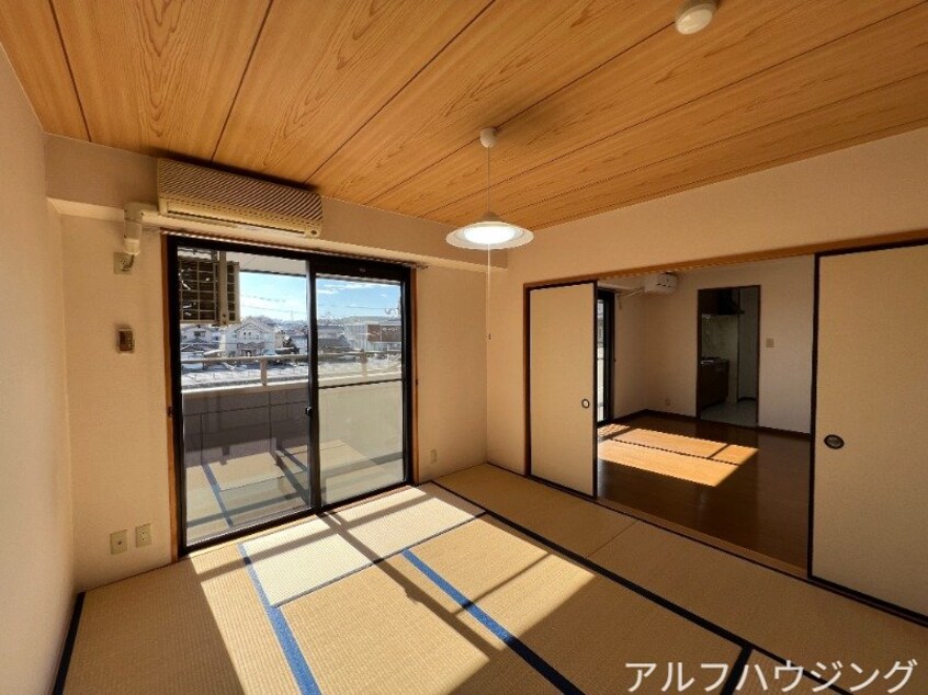  ロイヤルレインボー可児