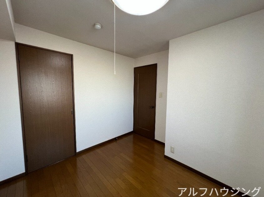  ロイヤルレインボー可児