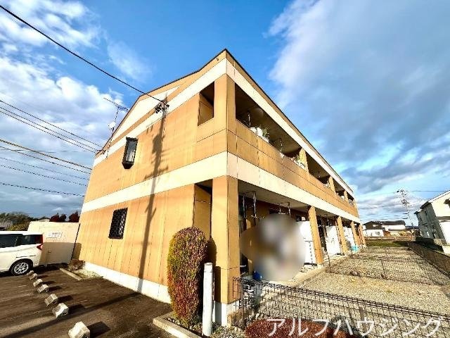 外観写真（昼） フォレスト　青山