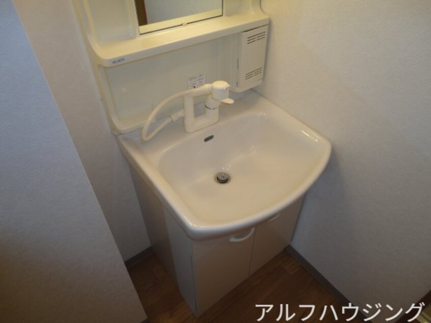 洗髪洗面化粧台 フォレスト　青山