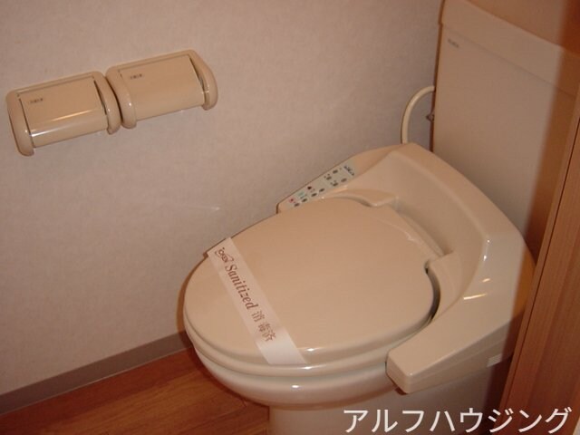 シャワー付トイレ フォレスト　青山