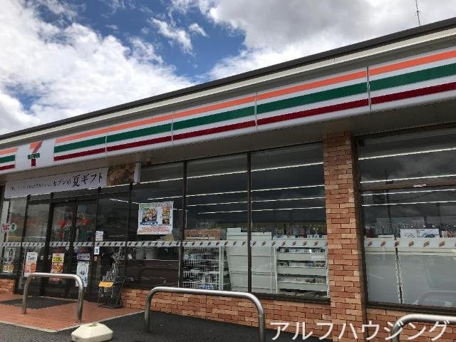 セブンイレブン可児中恵土店(コンビニ)まで604m フォレスト　青山