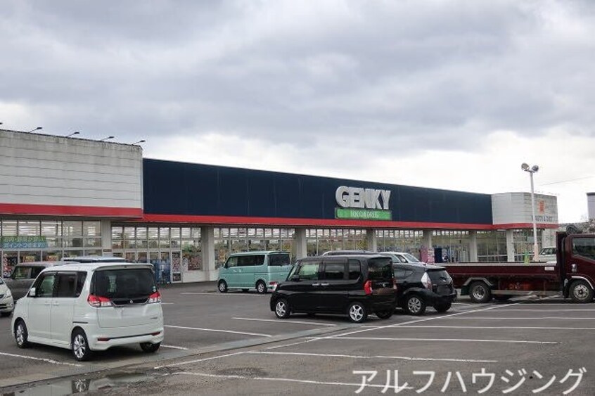 ファミリーマート(コンビニ)まで1800m グリ－ンビュ－　ラクバル