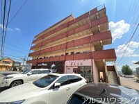 コーポユートピア