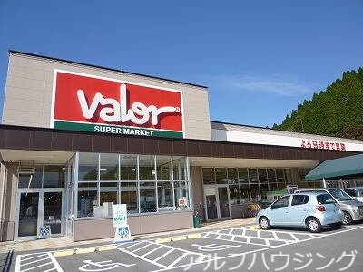 バロー(スーパー)まで500m センプリーチェ　Β