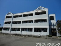 サンフィットメゾンオカダ