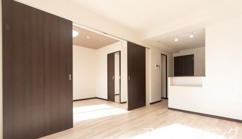  リーフ ニシヤマ