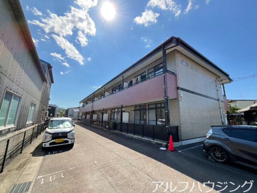  中央本線<中央西線>/多治見駅 徒歩15分 1階 築23年