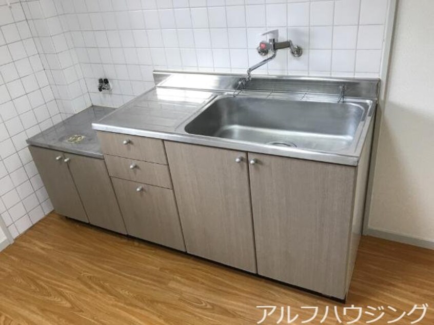 キッチン グリーンヒルズ桜