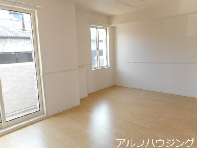  ブライトバージ