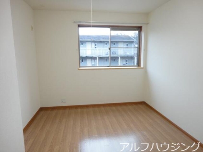 南洋室 グランシャリオ大原Ⅱ