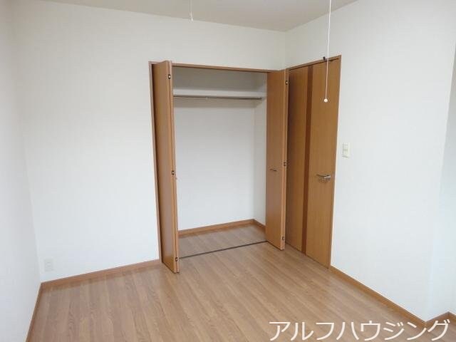 南洋室 グランシャリオ大原Ⅱ