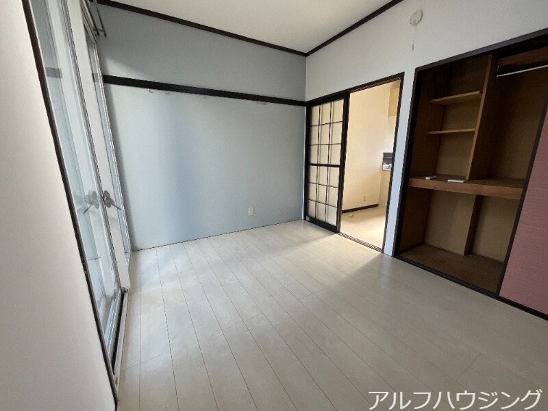  フレグランス小泉