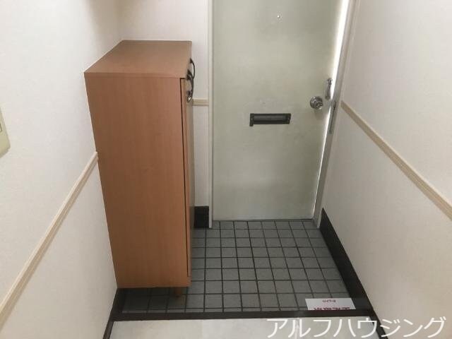 玄関 イースタンハウス