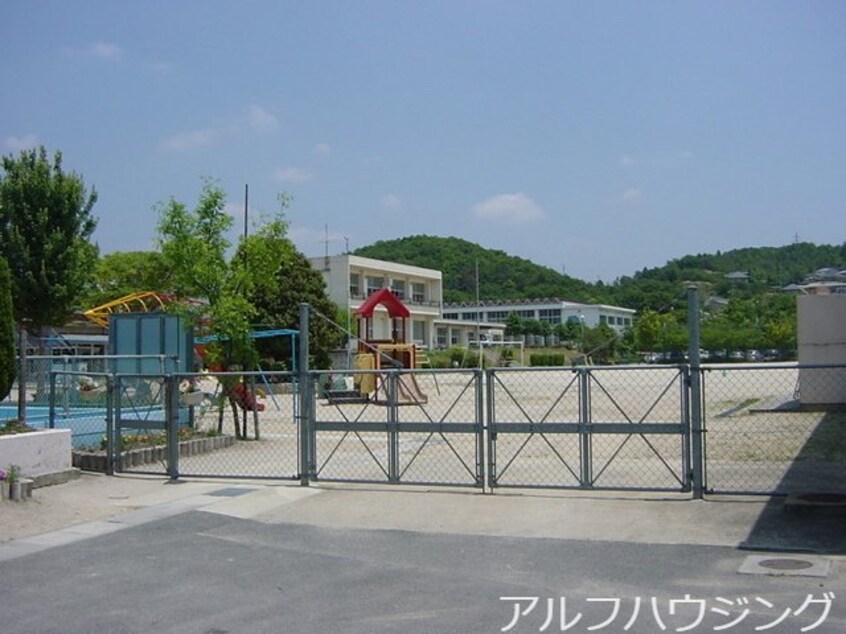 多治見市立共栄小学校(小学校)まで1908m イースタンハウス